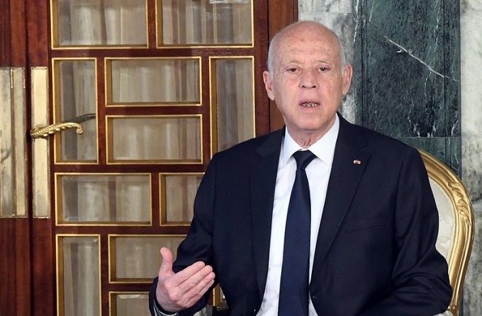 إعلاء قيمة العمل ودعم الكفاءات عماد السيادة الوطنية